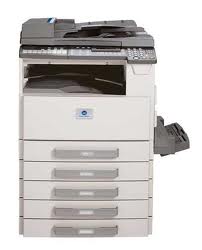 Konica Minolta multifuncional BH 7218