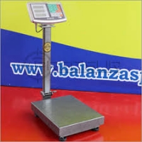 BALANZA ELECTRÓNICA DE PLATAFORMA (05 PANTALLAS) CAP. 150 KG PATRICK