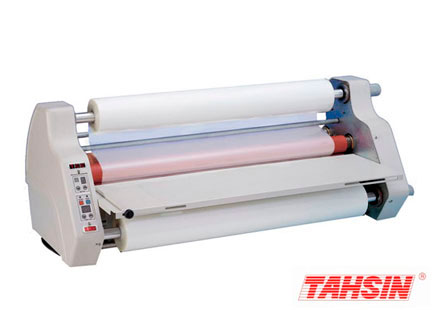 Laminadora de rollos plásticos TAHSIN MODELO TCC 2700 Perú